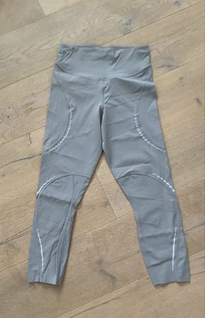 Lululemon Sport Leggings, Grau, Grösse 6, Top Zustand!