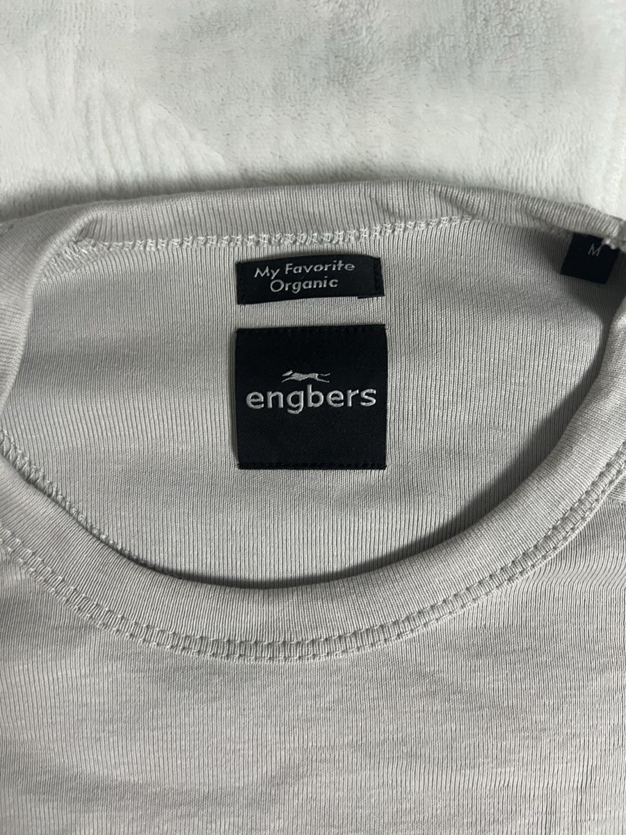 T-shirt: engbers grey t-shirt – Nuovo (secondo la descrizione) da St. Margrethen SG venduto da swiss_secondhand 1