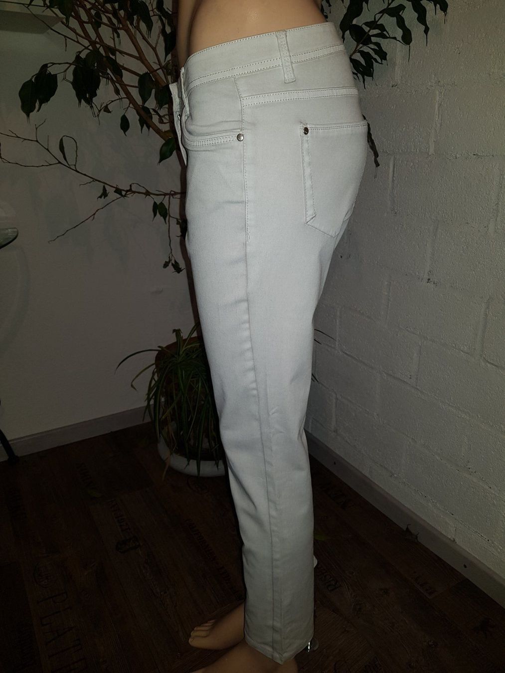 Jeans: GERKE Jeans STRAIGHT Taille / Grosse 36 CH – Usato da Cossonay-ville venduto da Super-Price-Quality 2