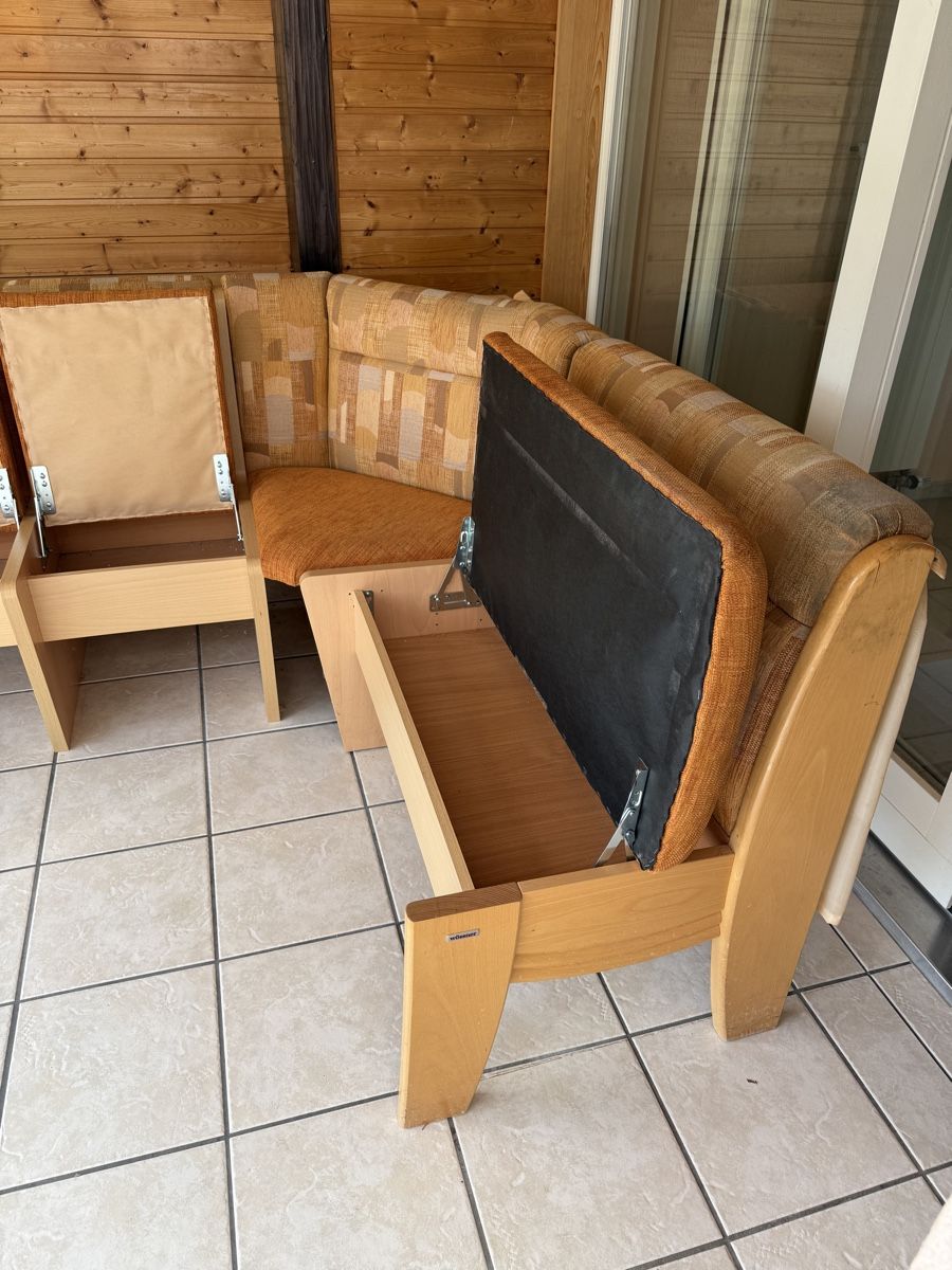 Bancs: Eckbank mit Stauraum – D'occasion à Pfäffikon ZH par Fruchtsaft 3