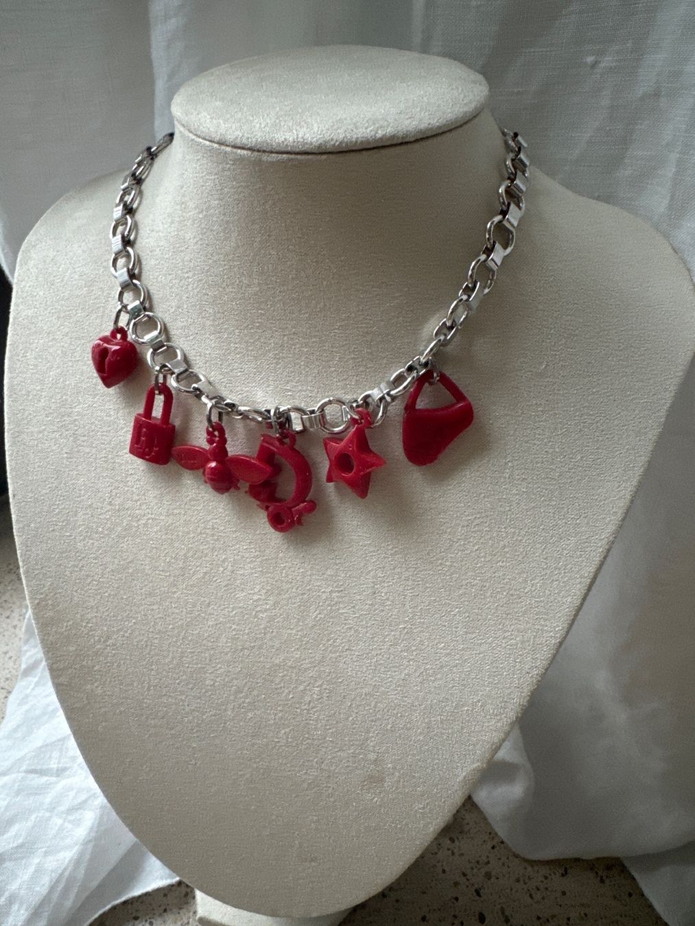 Dior Ketten: Christian Dior Choker mit Anhängern – Neu (gemäss Beschreibung) aus Brütten von Rod816 5