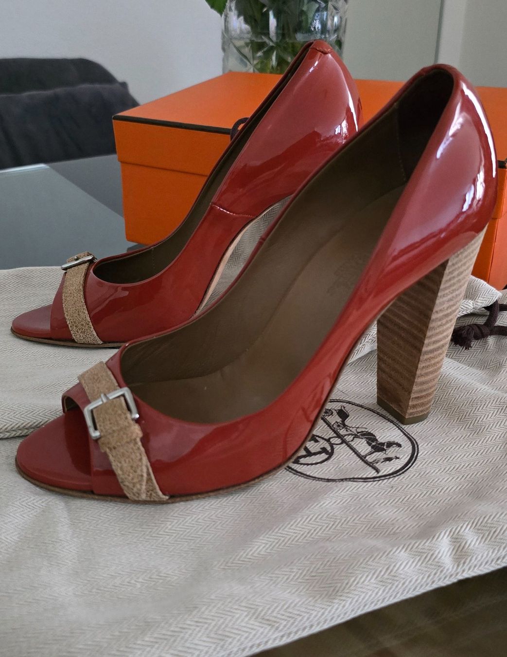 Hermès Scarpe da donna: Hermes Pumps, Gr 38.5, 1mal getragen – Nuovo (secondo la descrizione) da Baden venduto da Olie7 5