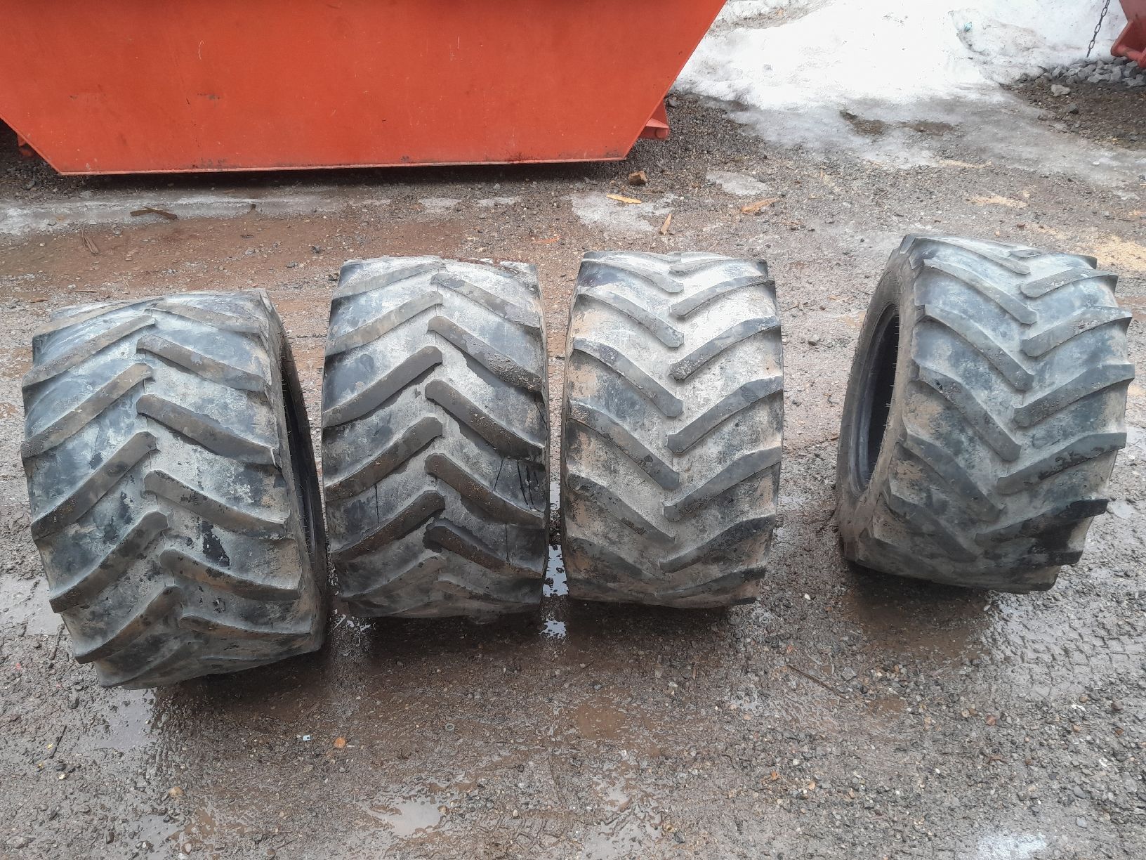 Pneumatici & Ruote complete: 4 Pneu 31x15.50-15 AS – Usato da St.Peterzell venduto da ste_9qhn