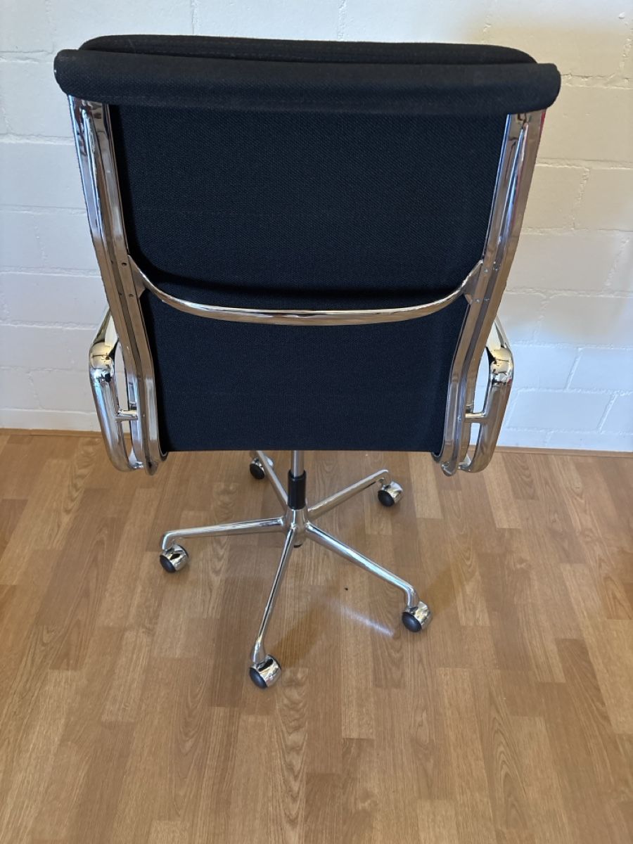 Vitra Stühle: Vitra Eames Alu Chair Bürostuhl – Gebraucht aus Basel von magnummarine 2
