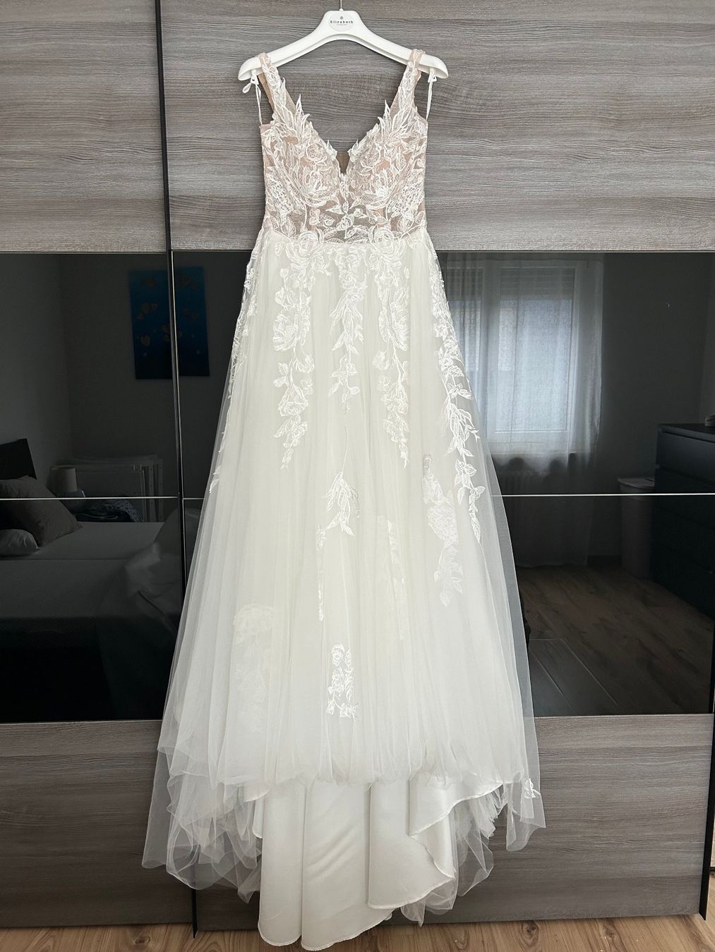 Kleider: Hochzeitskleid – Neu (gemäss Beschreibung) aus Aarau von karina.grenc 5