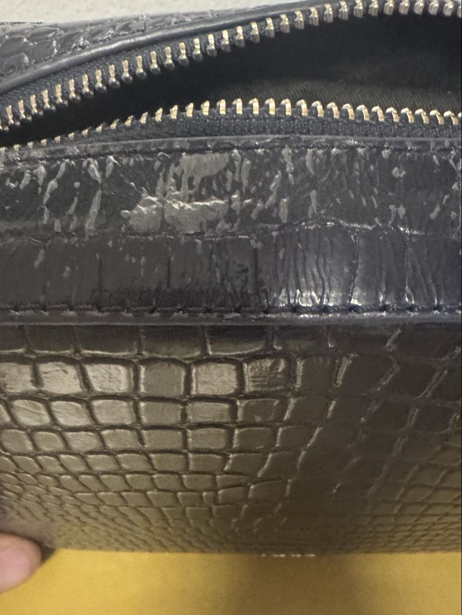 Hugo Boss Taschen für Damen:  Boss Handtasche  – Gebraucht aus Schlieren von Freundlich02 5