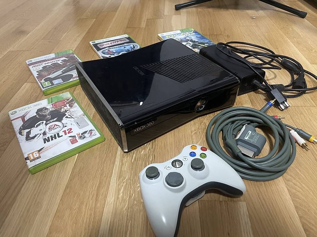 Consoles: Xbox 360 256Gb  – D'occasion à Unterentfelden par mka_c5t5