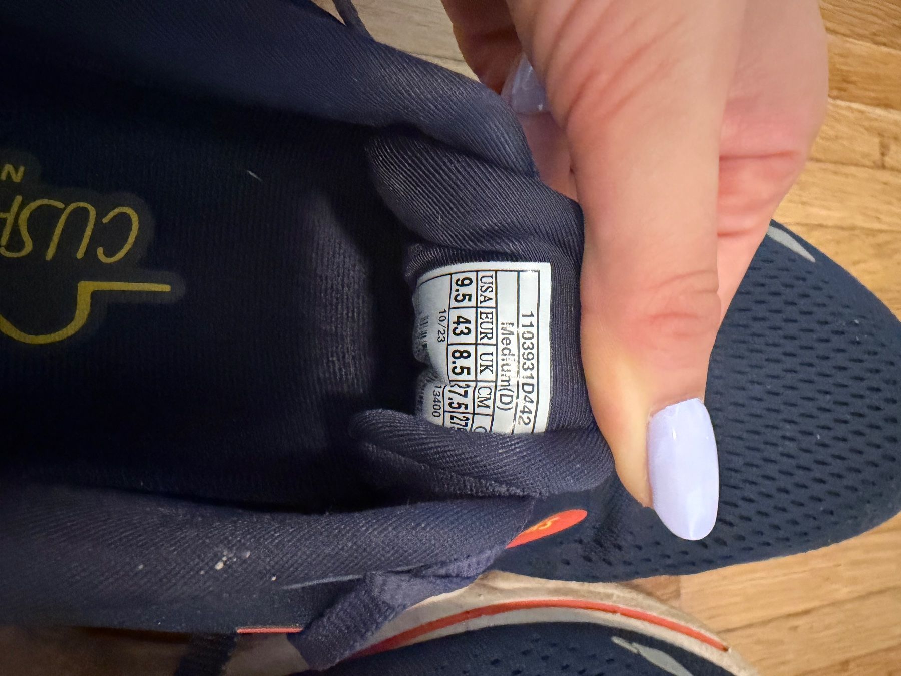 Chaussures femmes: Gebrauchte Laufschuhe – D'occasion à Zürich par fabidabidu 1