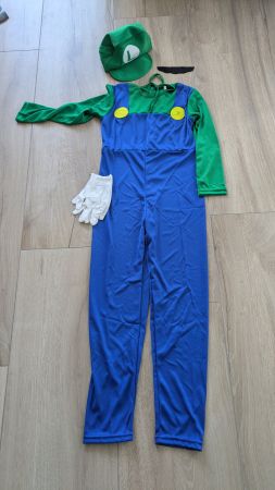 Kostüm Luigi  ca. 8 Jahre mit Mütze und Schnurrbart