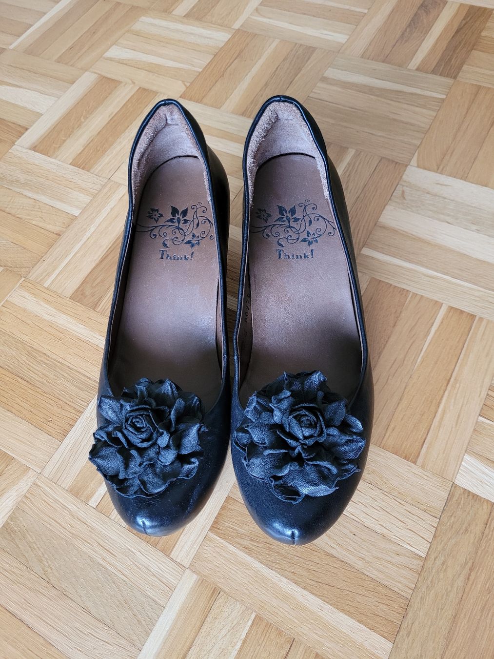 Think Scarpe da donna: Think! Pumps in Gr.38.5, neuwertig – Nuovo (secondo la descrizione) da Münchenbuchsee venduto da Grundel74