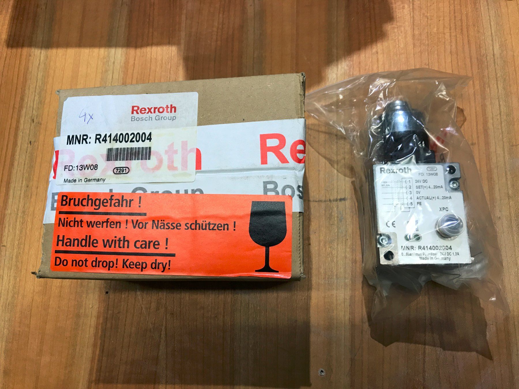 Componenti elettronici: Rexroth Magnetventil 24V Neu. – Nuovo (secondo la descrizione) da Kreuzlingen venduto da JOWY72