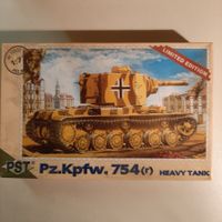 93 ... Pz.Kpfw. 754 (r) Heavy Tank ... PST 72033 Limited