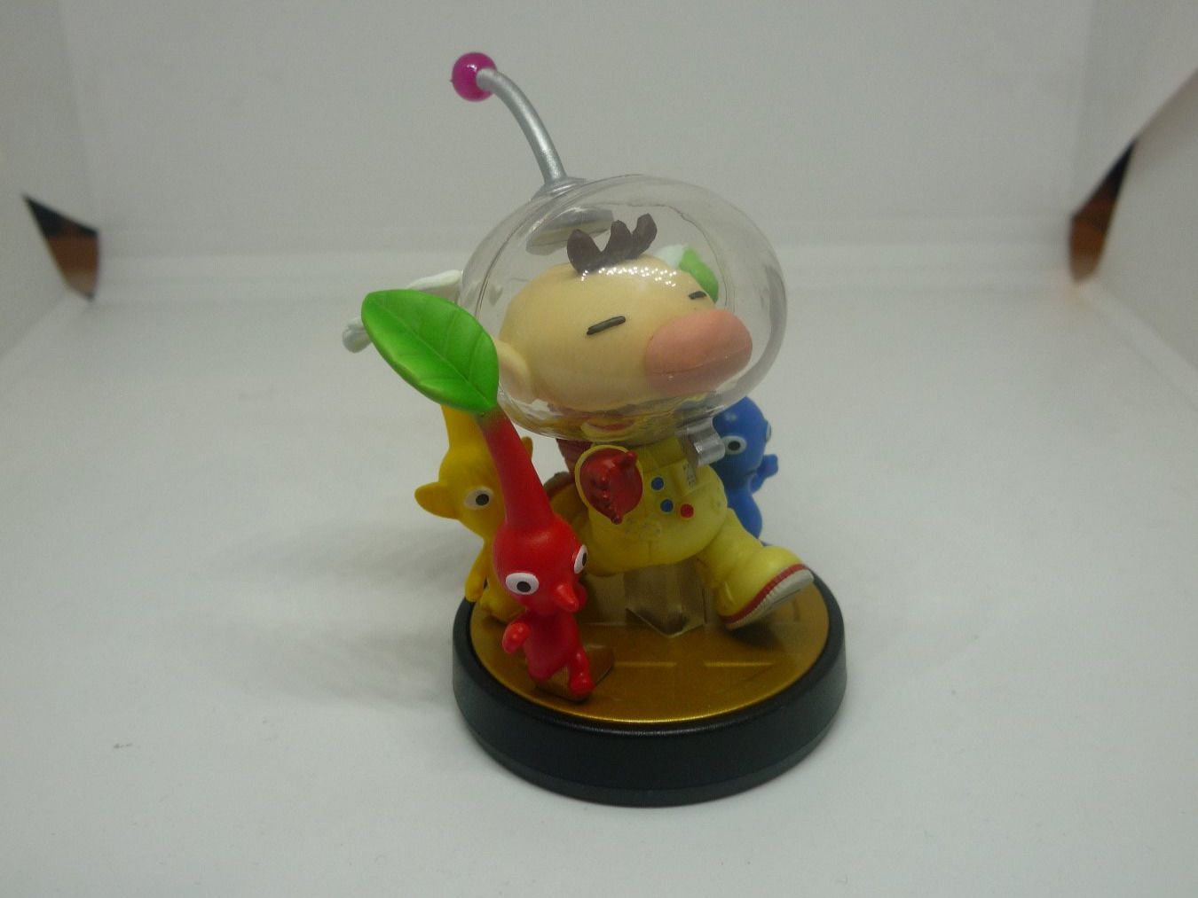 Nintendo Giochi: Olimar Amiibo Nintendo – Usato da Dietlikon venduto da NESFEVER