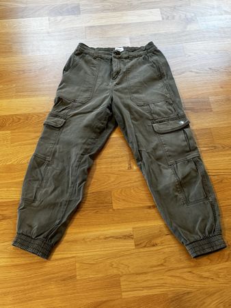 ONLY Cargo Hose 7/8 – Gr. 36 / S – Khaki Olive