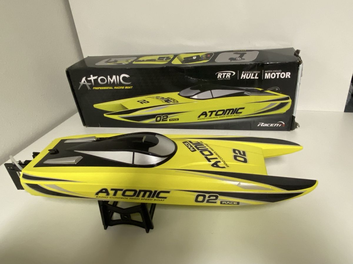 RC Kits de montage: Speedboot Atomic – Neuf (Voir description) à Schlieren par Selfish0 1