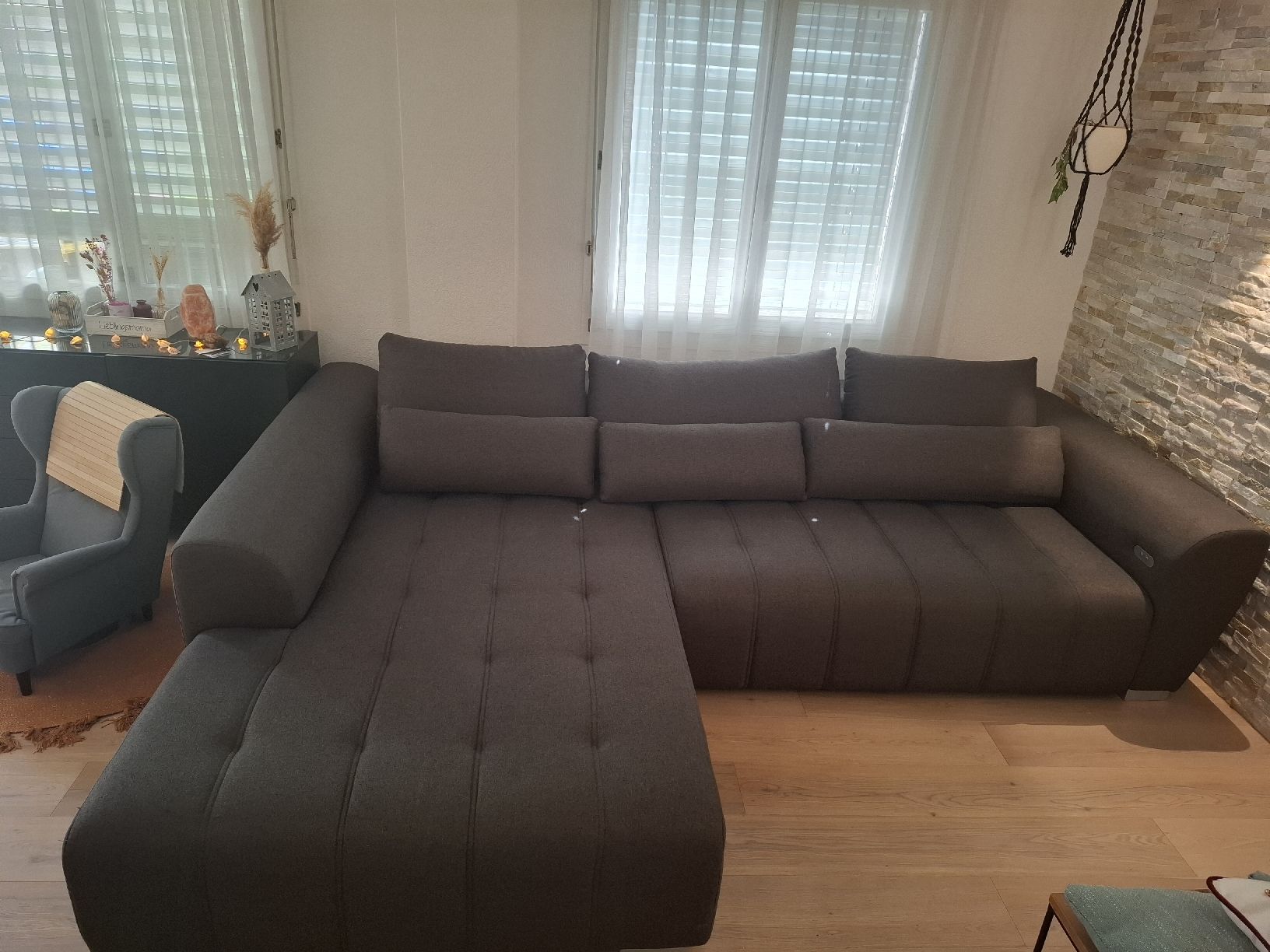 Divani: Ecksofa 3.03m x 2.2m – Usato da Fischbach-Göslikon venduto da don.haeusermann 1