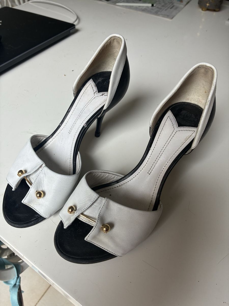 Chanel Scarpe da donna: Escarpins Chanel – Usato da Granges-Paccot venduto da keopskephrem 3