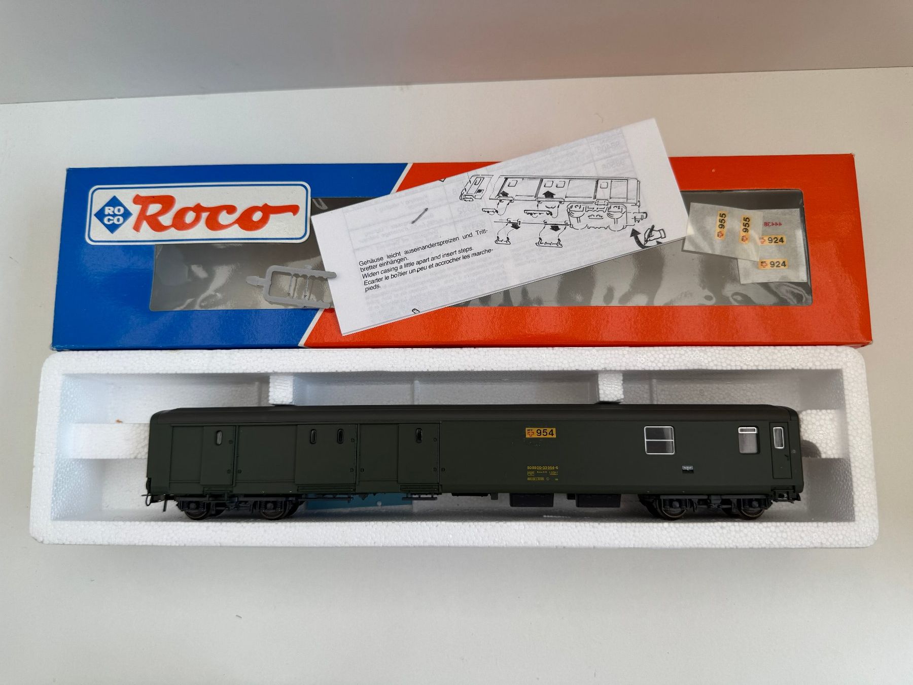 Roco Modellini di ferrovie: Roco SBB Einheitswagen EW II Postwagen, Ep. V – Nuovo (secondo la descrizione) da Richterswil venduto da Tram1