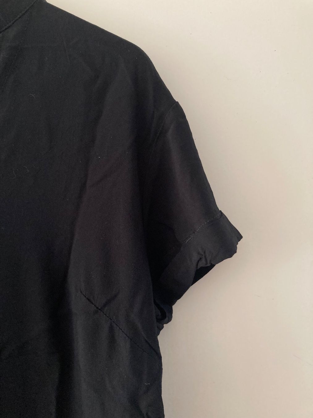 Camicette: Schwarze Longbluse | Chicorée * Grösse M – Usato da Basel venduto da AufeinenBlick 2