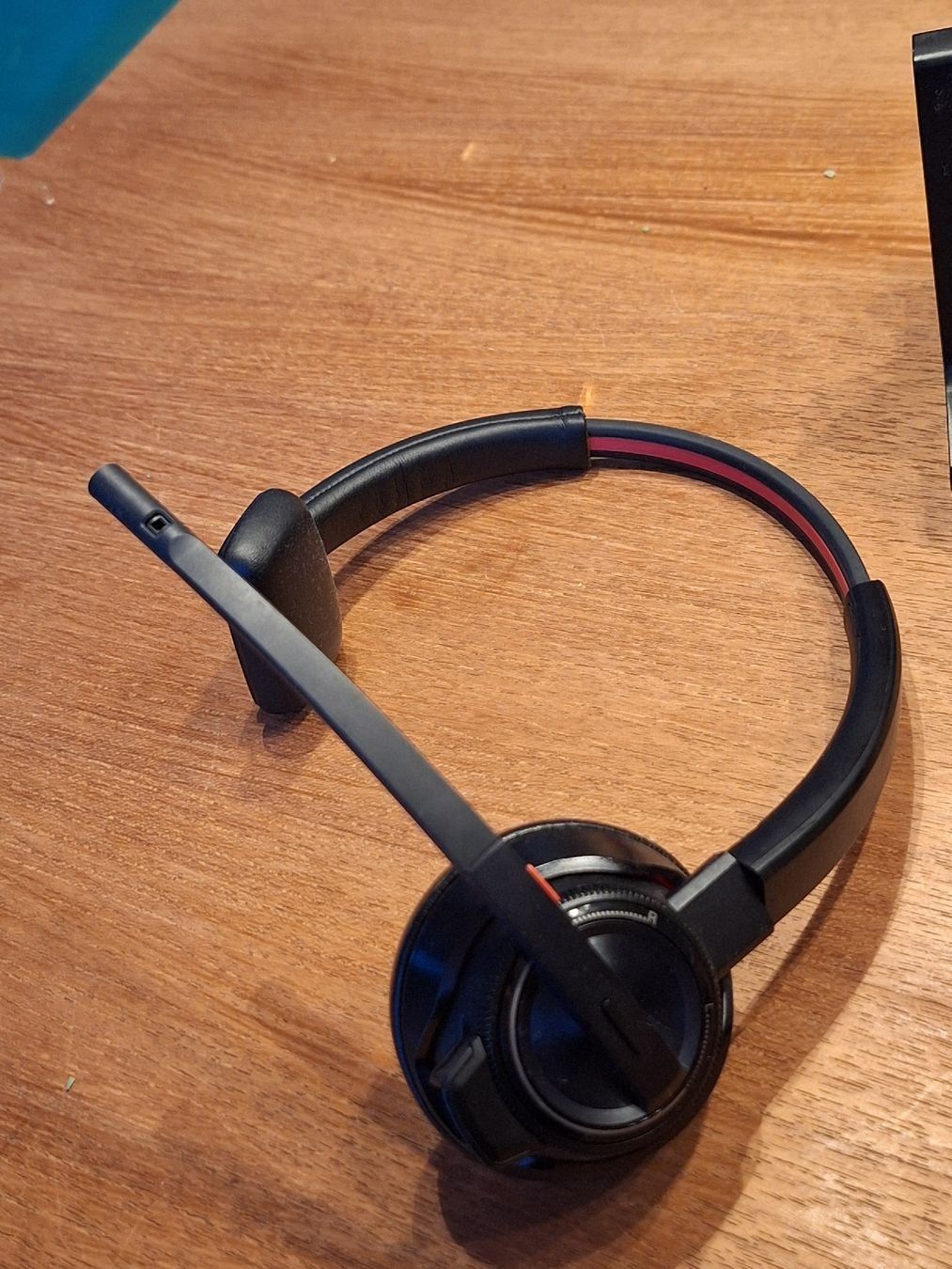 Plantronics Casques audio: Poly Plantronics W8200B/A Wireless Headset – D'occasion à Birmensdorf ZH par Malaicik 5