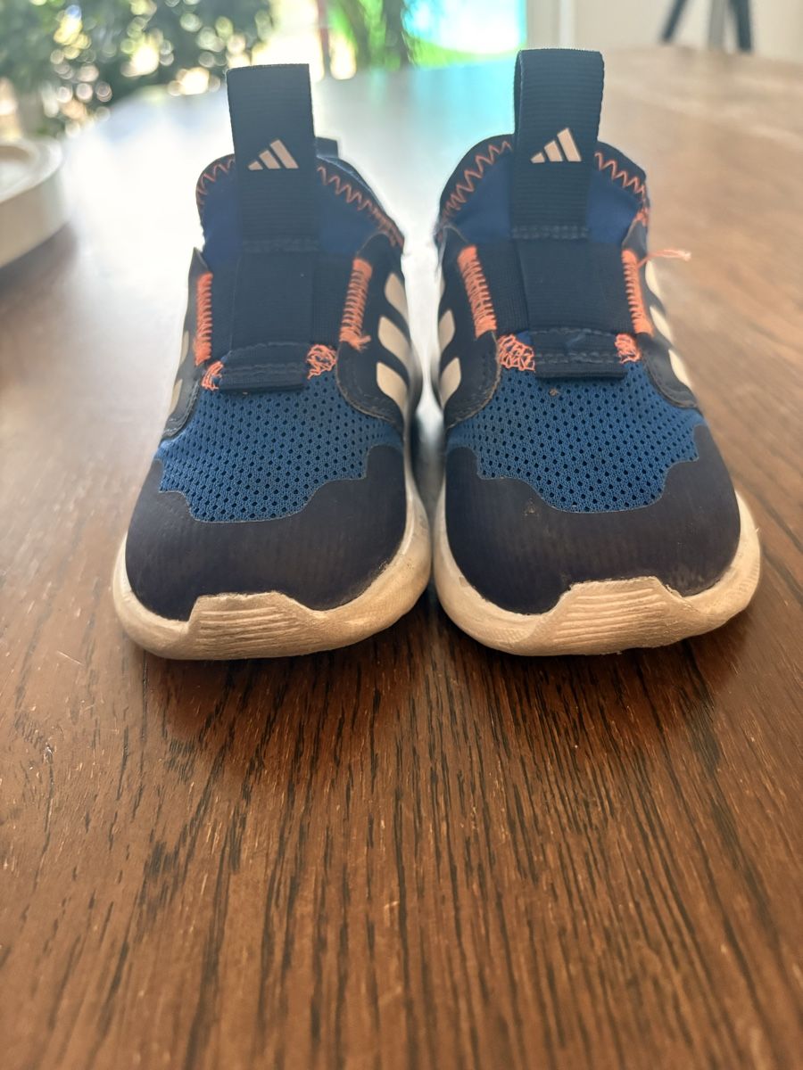 Chaussures garçon: Kinderschuhe Gr. 22 – D'occasion à Büren an der Aare par RahSte18 1