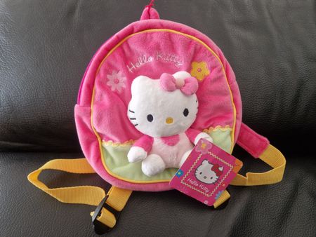 Sac à dos Hello Kitty rose en peluche, neuf! Fille😍
