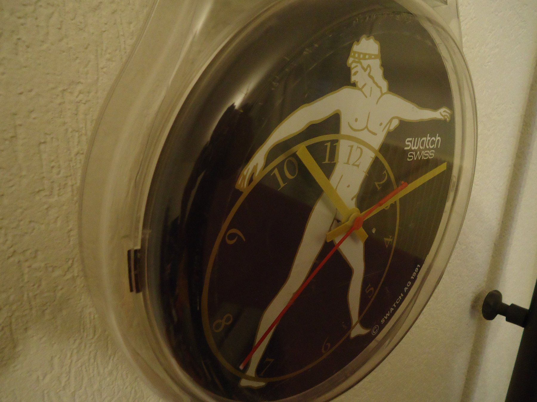 Swatch Uhren: Kult-Wanduhr Swatch Maxi "Discobolus" – Gebraucht aus Däniken SO von Tera-x 4