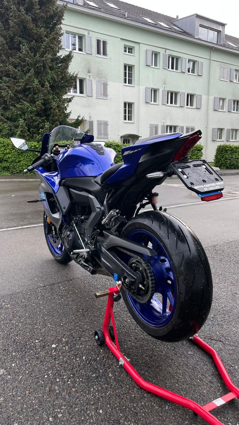 Yamaha Strada: Yamaha YZF-R7 - 2025 - 35kw – Usato da Zürich venduto da jam_2lrx 4