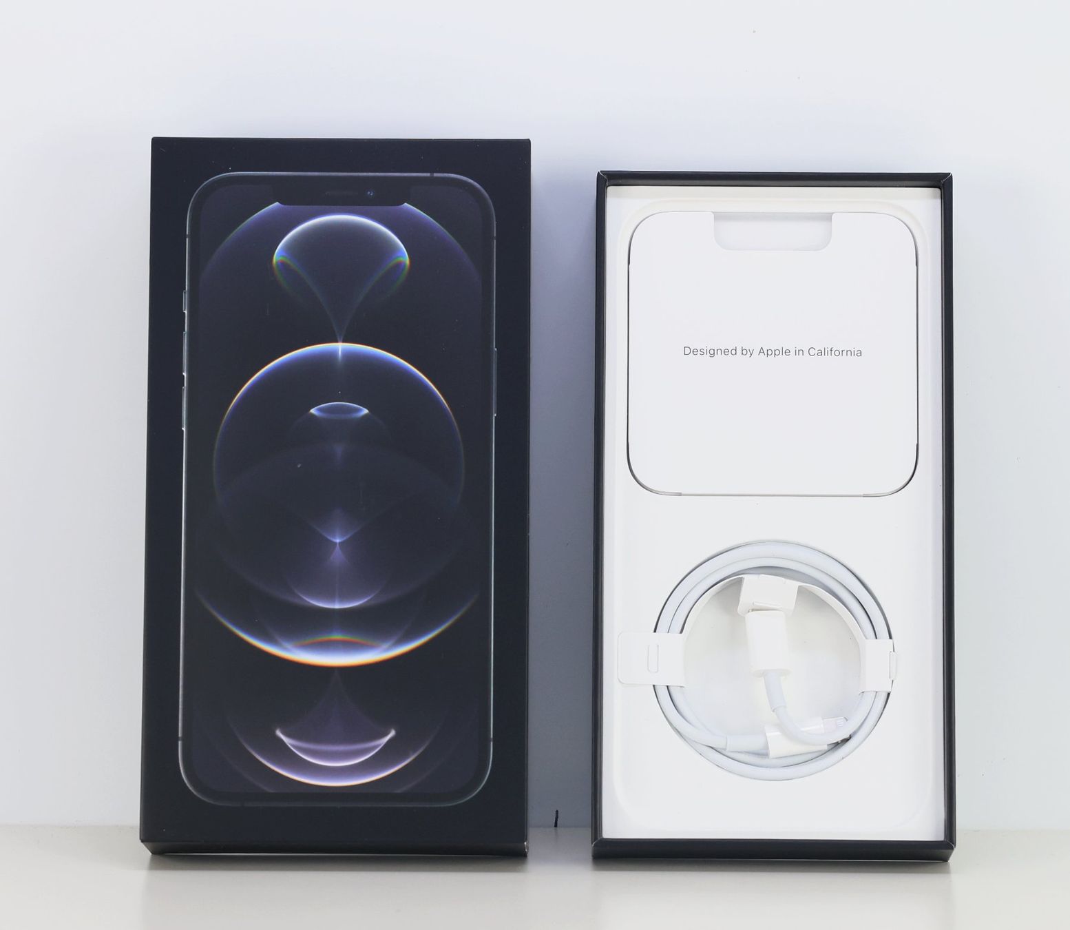 Apple Handys / Smartphones: Verkaufe IPhone 12 Pro Max, Graphite 256 Gb – Gebraucht aus Gisikon von  6