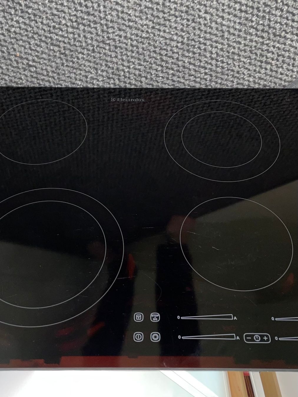 Electrolux Cucine: Kochfeld Electrolux GK58TSO – Usato da Herrenschwanden venduto da Kushii 1