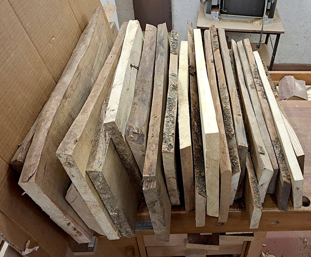 Holzartikel: Massivholzbretter - Rohholz – Gebraucht aus Zürich von AuctionAlan