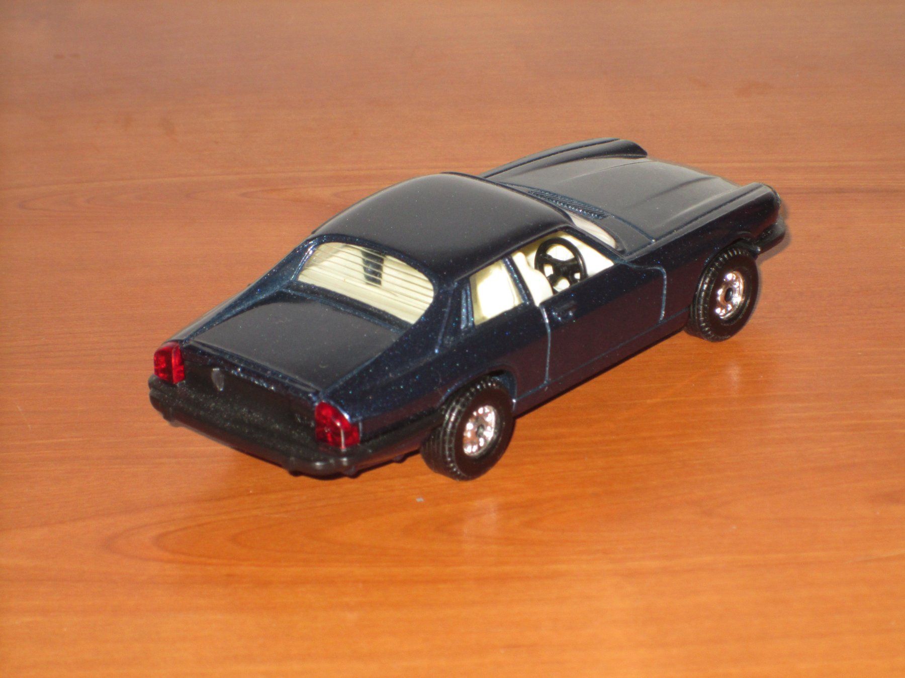Corgi Toys Voitures modèles: Corgi  JAGUAR XJS 1/36 – D'occasion à Bonfol par zagato43e 1