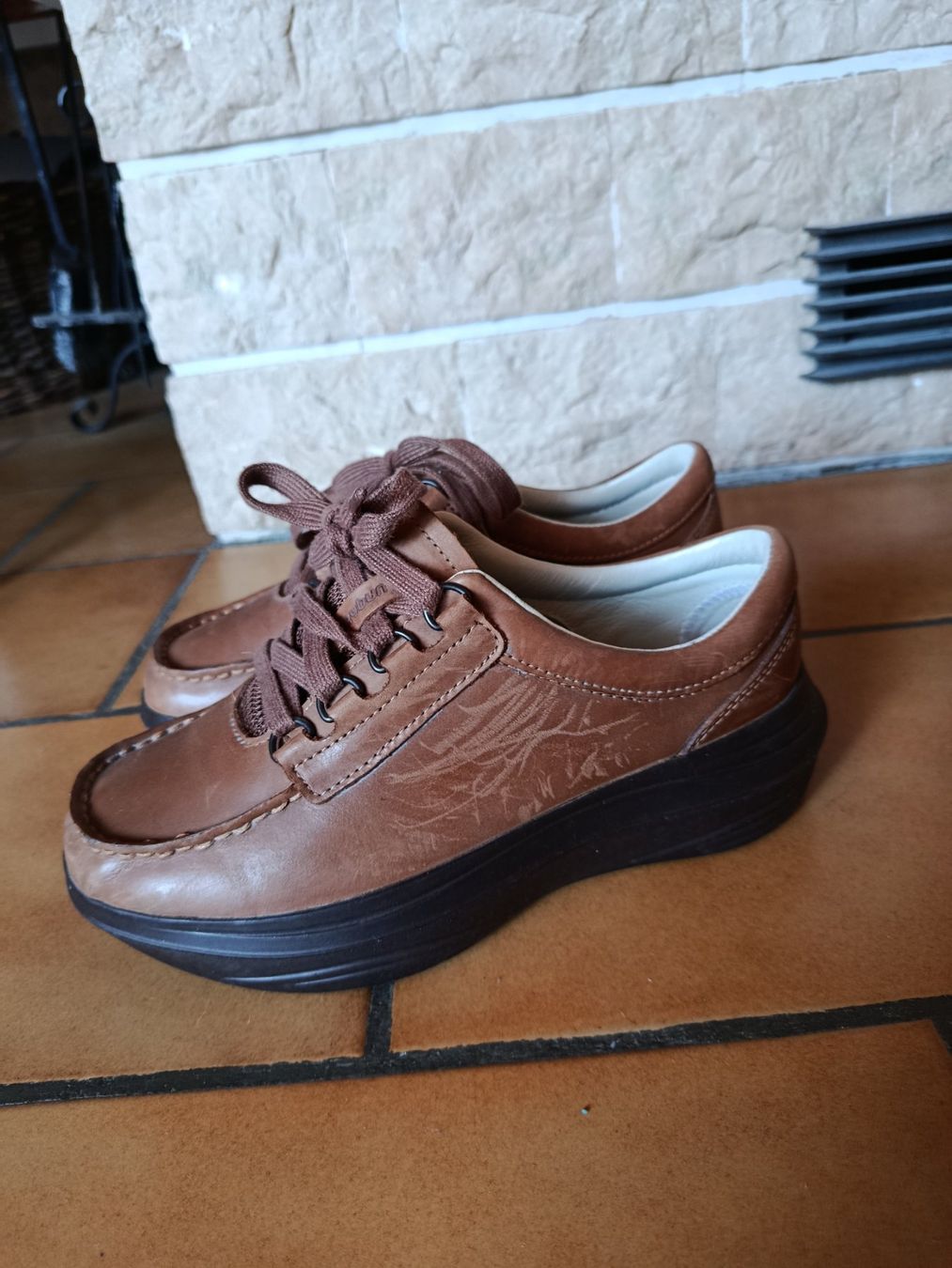 Kybun Scarpe da uomo: Kybun shoes cuir véritable – Nuovo (secondo la descrizione) da Malleray venduto da oce_d6v9 1