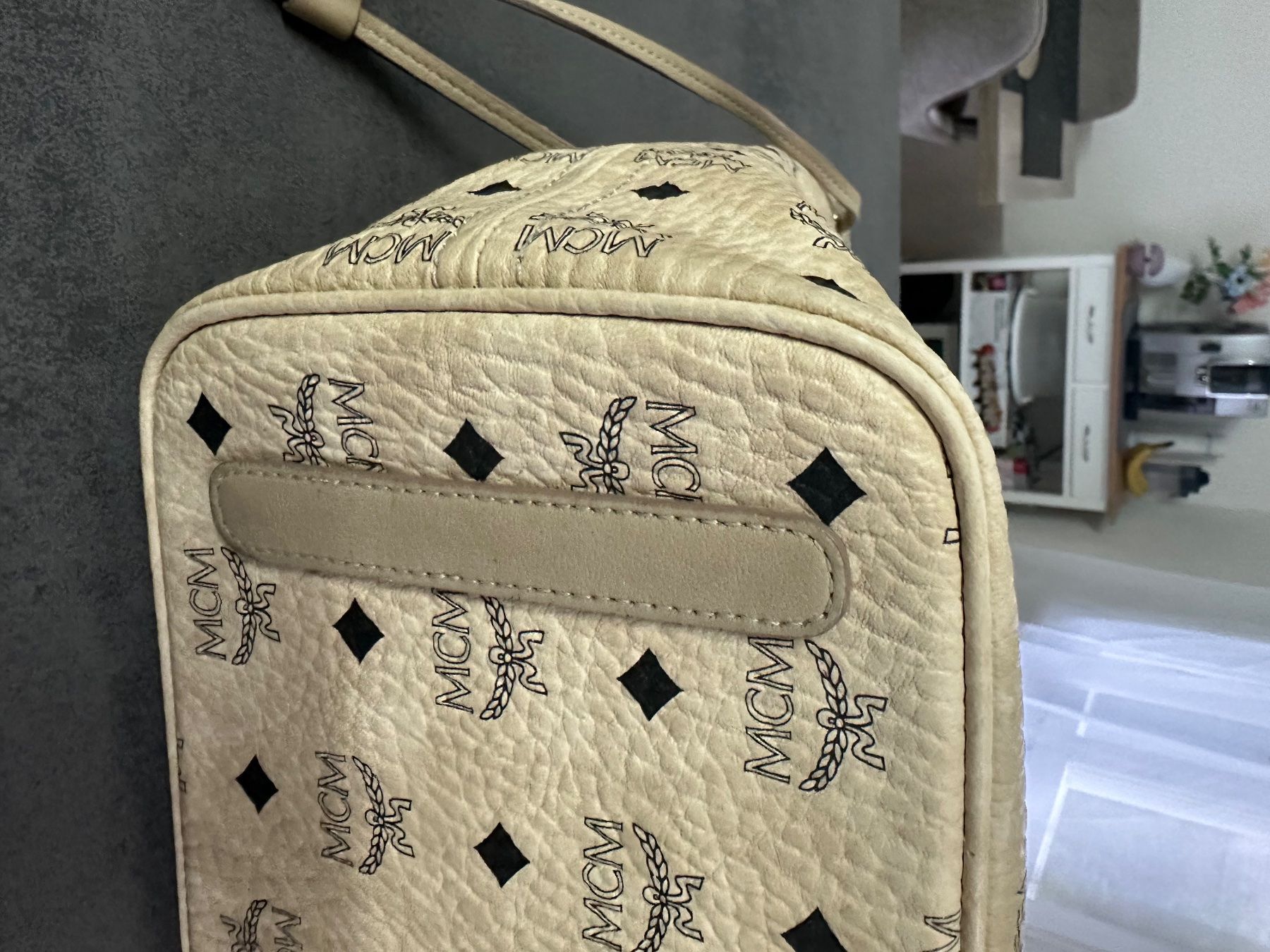 Mcm Borse da donna: Original MCM Shopper Medium mit Clutch – Usato da St. Gallen venduto da Kosa97 6