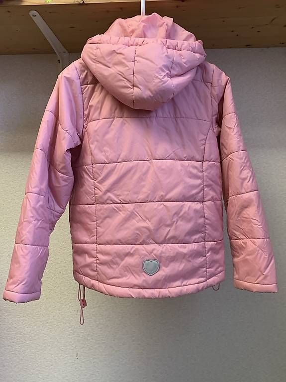 Giacche & Cappotti: rosa Steppjacke mit Kapuze  – Usato da Zürich venduto da lil_xr6x 1