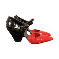 Chanel Paris Black & Red Patent Slingbacks, Size 37,5 🔥