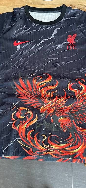 Maillots de corps & Pantalons: Liverpool Special Edition Grösse S – D'occasion à Roggliswil par trek01