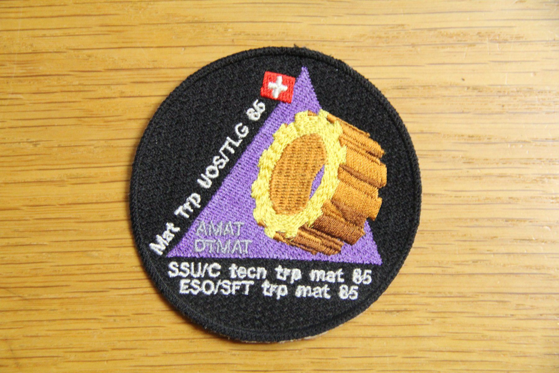 Schweizer Armee Plaketten & Abzeichen: Mat Trp UOS / TLG 85, Badge – Gebraucht aus Belp von Tomsek