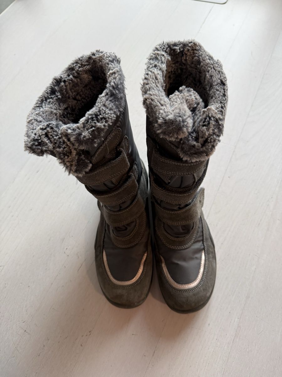 Primigi Scarpe per ragazze: Primigi Winterstiefel Gr.39 – Usato da Dinhard venduto da SternZ