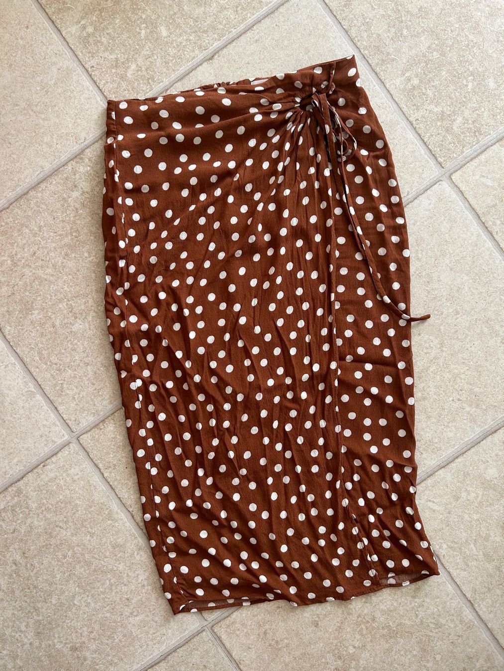 Mango Röcke: Jupe Mango à pois, taille S – Gebraucht aus Courroux von Yermakova 1