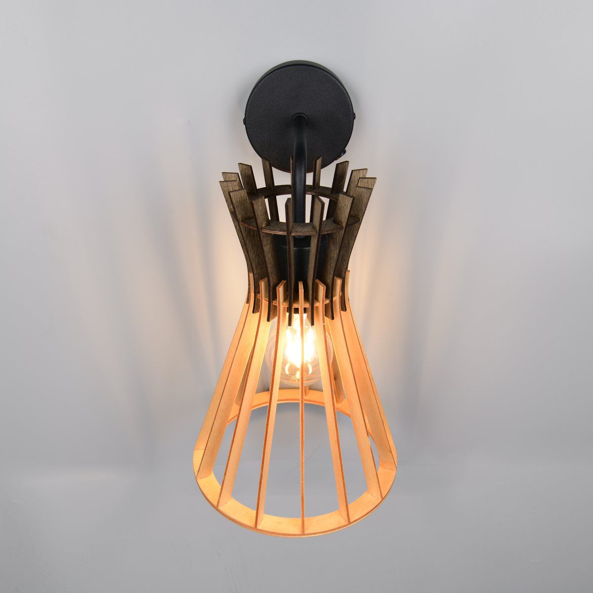 Lampade: Wandleuchte, Schwarz, Braun, 24 cm Höhe – Nuovo (secondo la descrizione) da Kreuzlingen venduto da Smart-Light 4