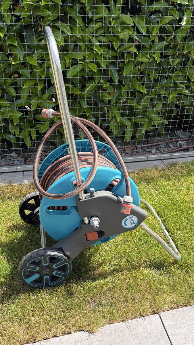 Gardena Tubi & Tubi flessibili: Gardena Gartenschlauchwagen – Usato da Volketswil venduto da PhilipKa 2
