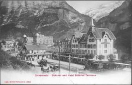 1905 AK GRINDELWALD Bahnhof/Kutschen belebt attraktiv ab 1.-
