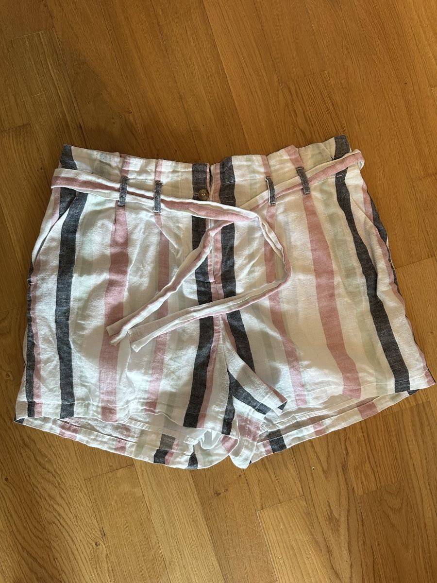 Vero Moda Pantaloni: Vero Moda Shorts, gestreift, Gr. L – Usato da Wetzikon ZH venduto da eli_k7fq