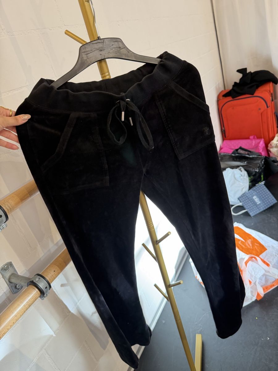 Juicy Couture Lotti & Set di vestiti: Juicy Couture – Usato da Niederwangen BE venduto da Luxury.Second.Life 1