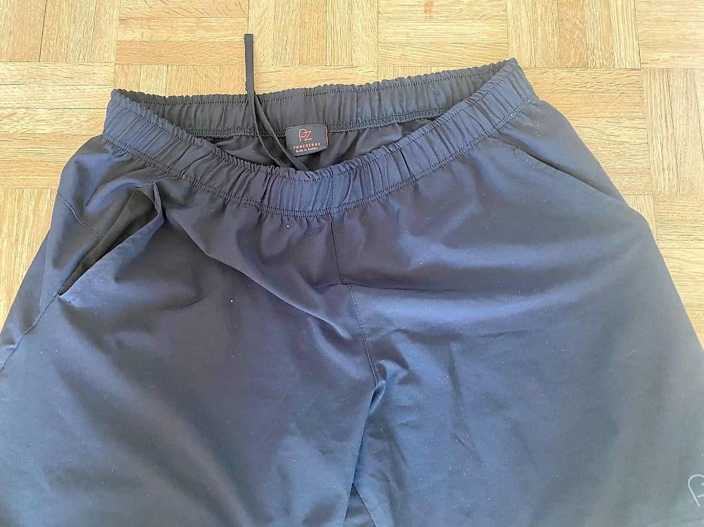 Hosen: Short de sport femmes – Gebraucht aus Neuchâtel von duprazs 3