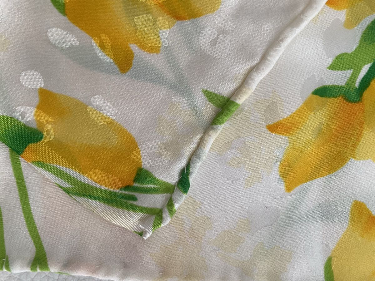 Foulard & Sciarpe: Seiden Schal 🌸 – Usato da Opfikon venduto da Luis144 6