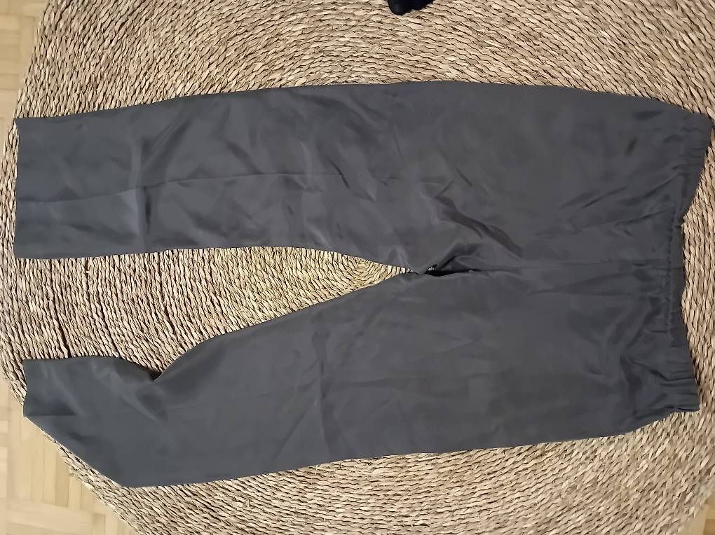 Cos Hosen: Hose von Cos aus reiner Seide – Gebraucht aus Zürich von Melianea 3