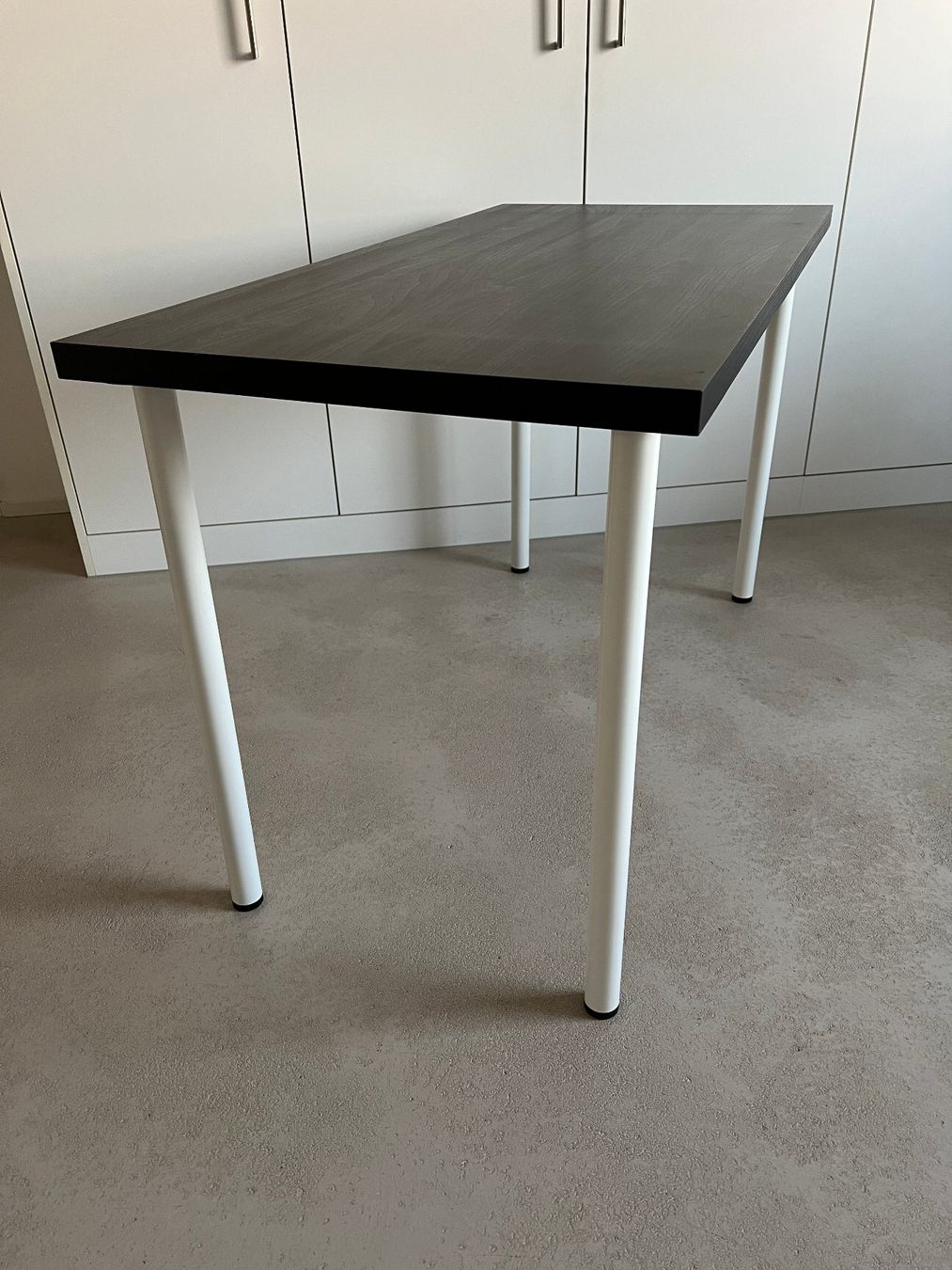 Ikea Scrivanie: IKEA Schreibtisch 120x60cm – Usato da Hohenrain venduto da Anirob 1