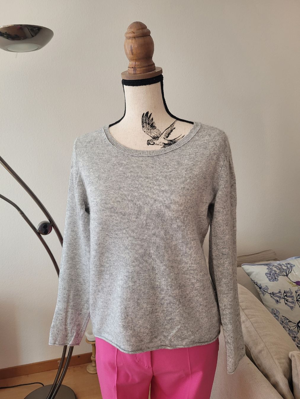 FTC Pullover & Sweatshirts: FTC Kaschmirpullover Damen Gr. XS - S, grau meliert – Gebraucht aus Schaffhausen von marusja